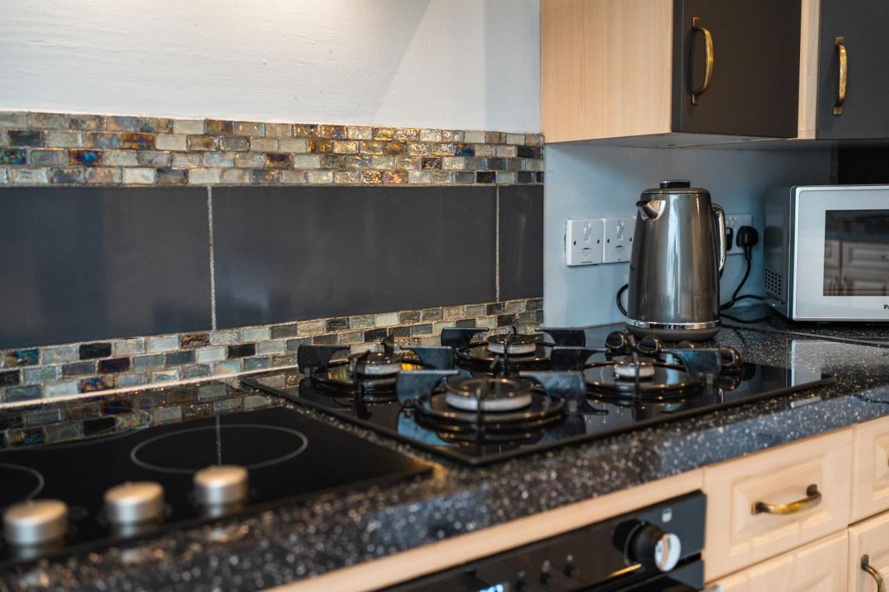 הוילה Canford Magna Beautiful Town House With Private Garden And Patio מראה חיצוני תמונה