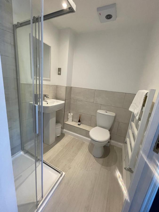 הוילה Canford Magna Beautiful Town House With Private Garden And Patio מראה חיצוני תמונה